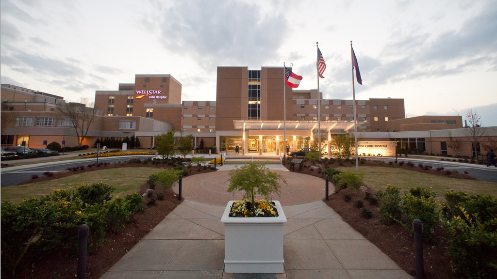 Wellstar Cobb Hospital, Austell, Ga (With images) House styles, Mansions