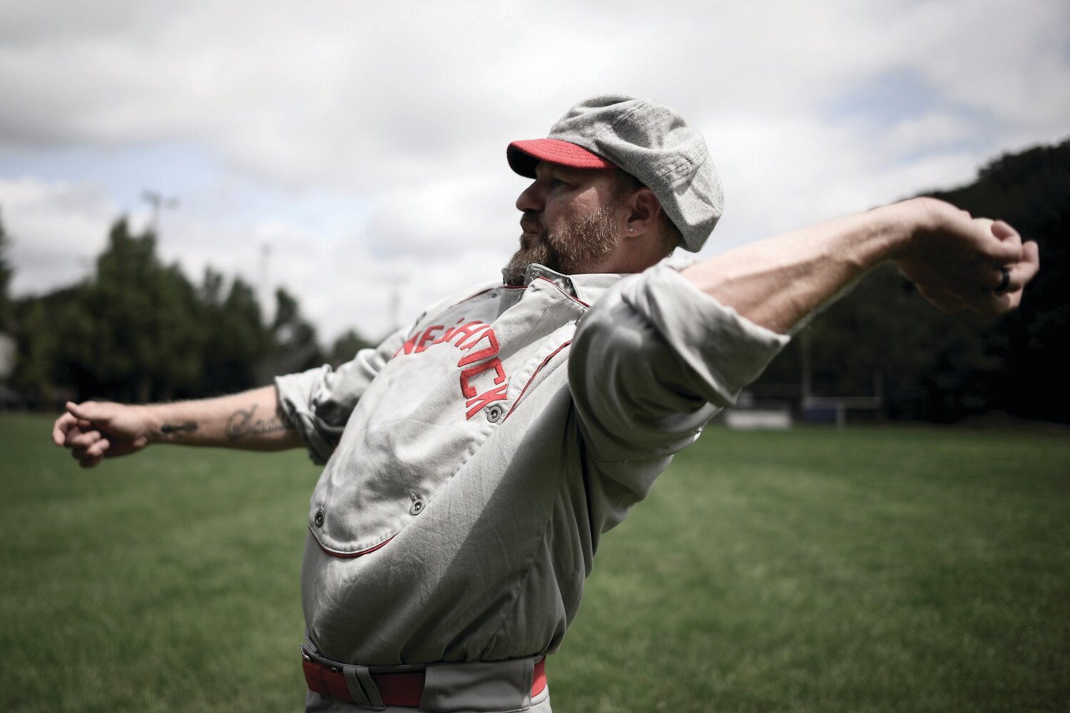 Starting pitcher Dan “Lefty” Gallagher loosens up before the start.