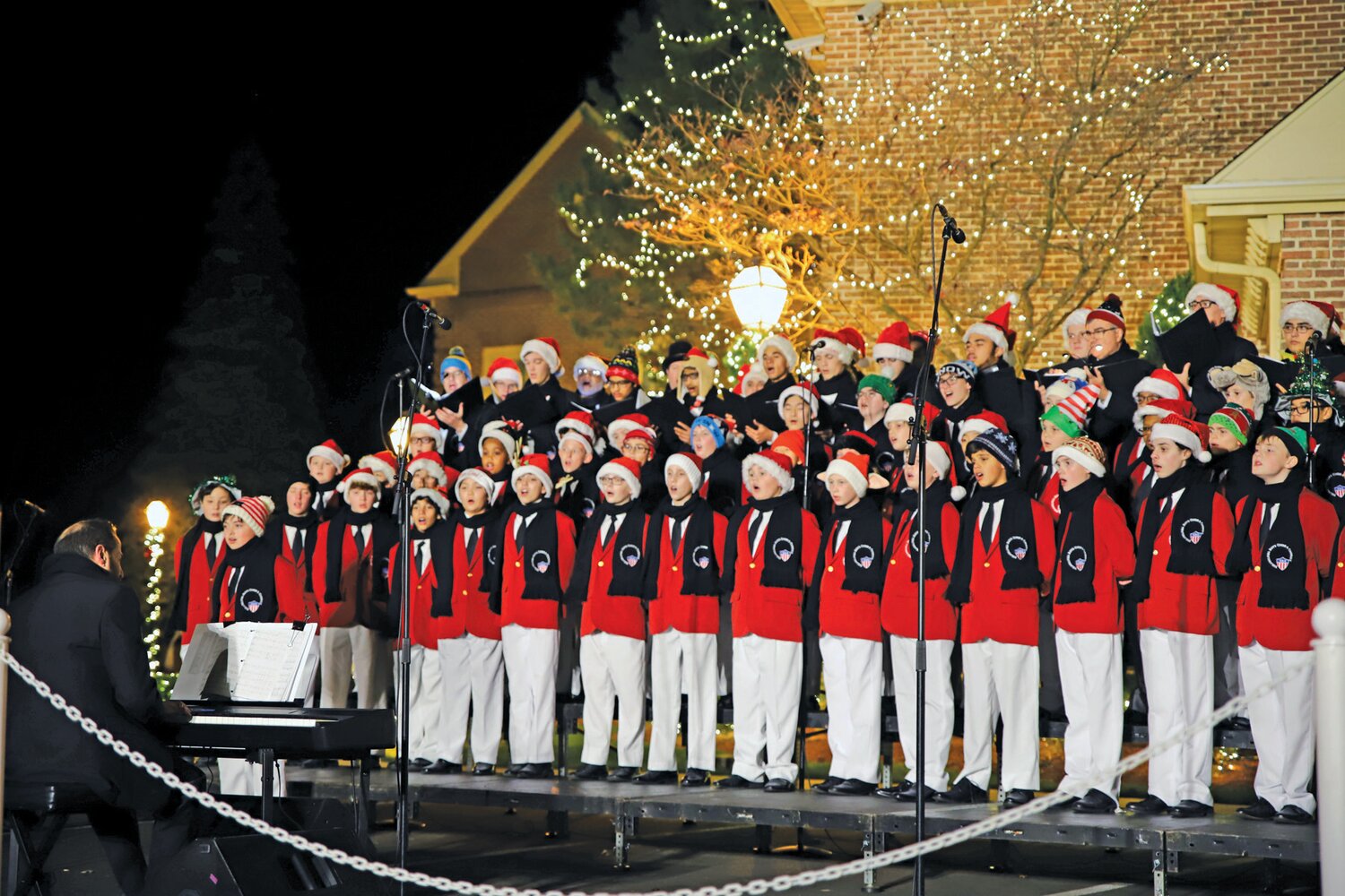 Performances include the Philadelphia Boys Choir.