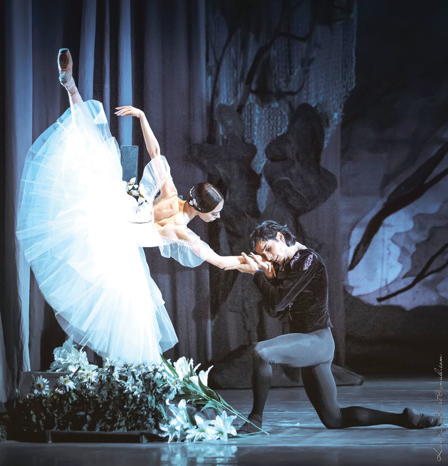 People’s Artists of Ukraine Kateryna Kukhar and Oleksandr Stoianov will perform “Giselle” for one night only at Patriots Theater at The War Memorial.