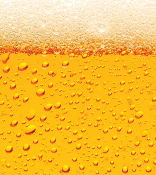 Close_up_of_beer_bubbles.png