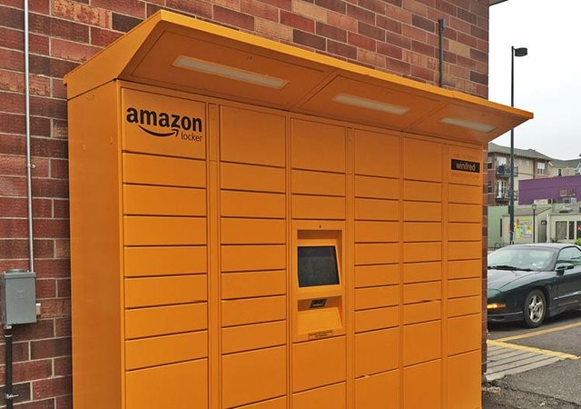 Winifred - An Amazon locker station