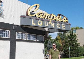 Campus_Lounge_owner_Dan_Landes.jpg