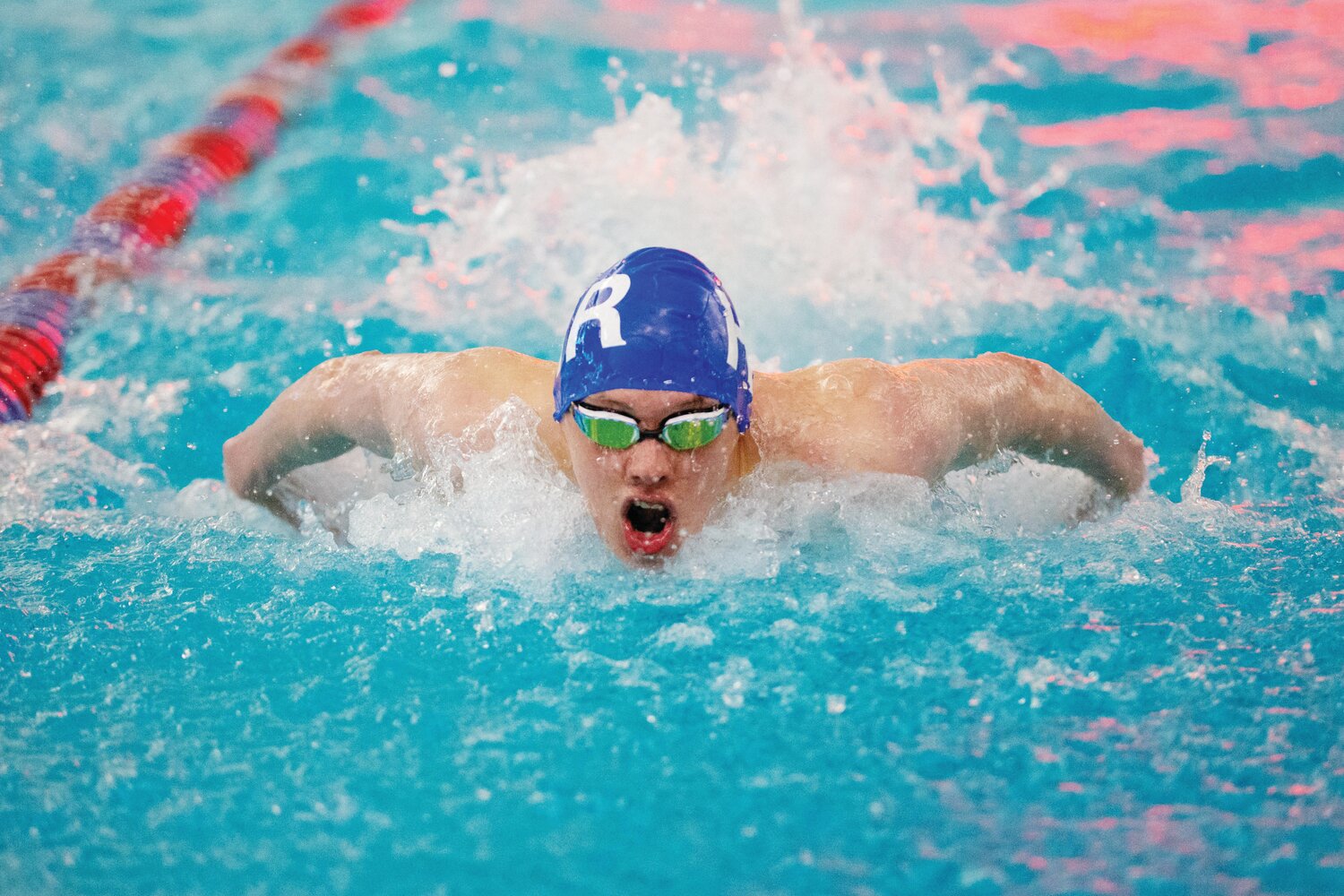 Kajfosz looks to finish swim season strong