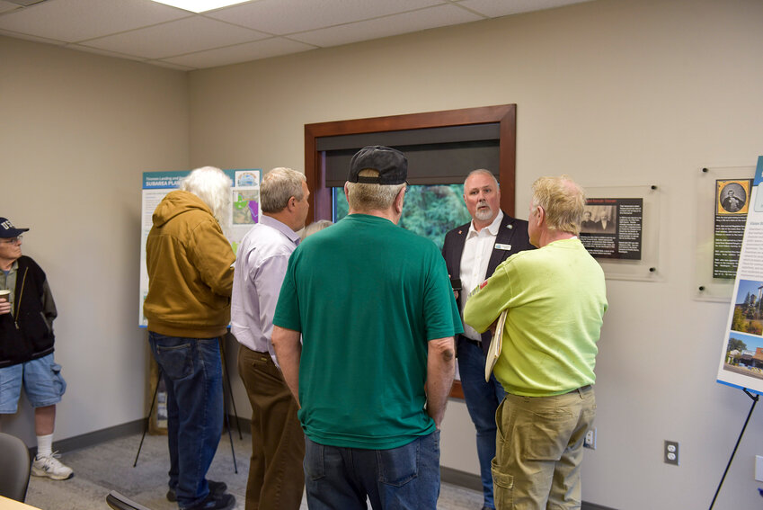 La Center residents spoke with WSP consultants and city officials, including Mayor Tom Strobehn, second from right, regarding the comprehensive growth plan in development.