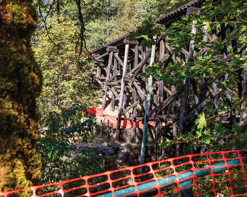 Effective Sept. 30, contractors have begun repairs on a railroad bridge located in the Gordy Jolma Family Natural Area. The contractors may temporarily block the trail or pass through with slight delays.