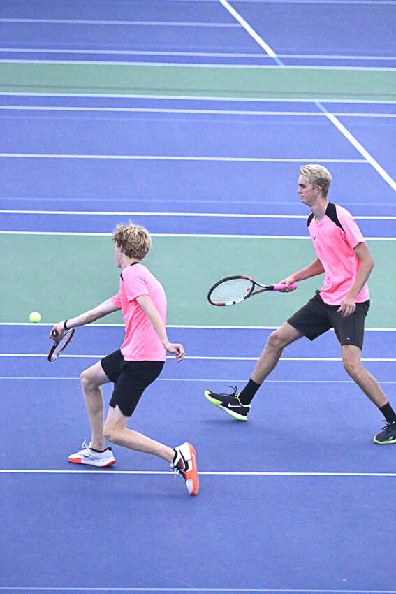 Centralia's Corwin brothers, Zander and Jacoby, compete in the 2A District 4 Tournament in Vancouver on Oct. 25, 2024.