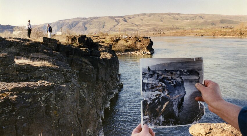 The spot near The Dalles where tire tracks led to the Columbia River. In 1999, searchers returned to the spot where they believed the Martin family disappeared and compared the scene with a photo of it from 1959.