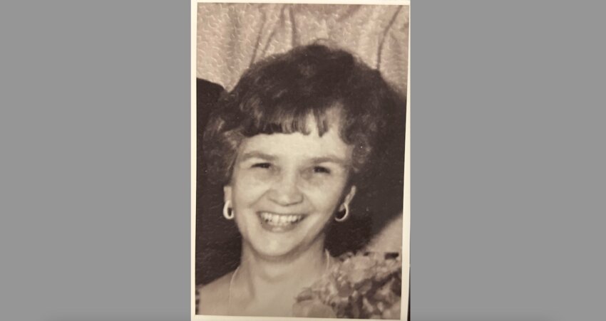 Mary Lou (Soehl) Wiggins
