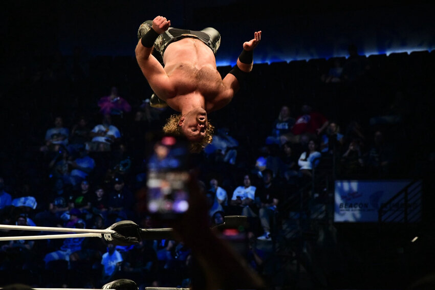 “Hangman” Adam Page moonsaults off the top turnbuckle in AEW Dynamite’s main event against The Beast Mortos on Wednesday, June 25 at the ShoWare Center.
