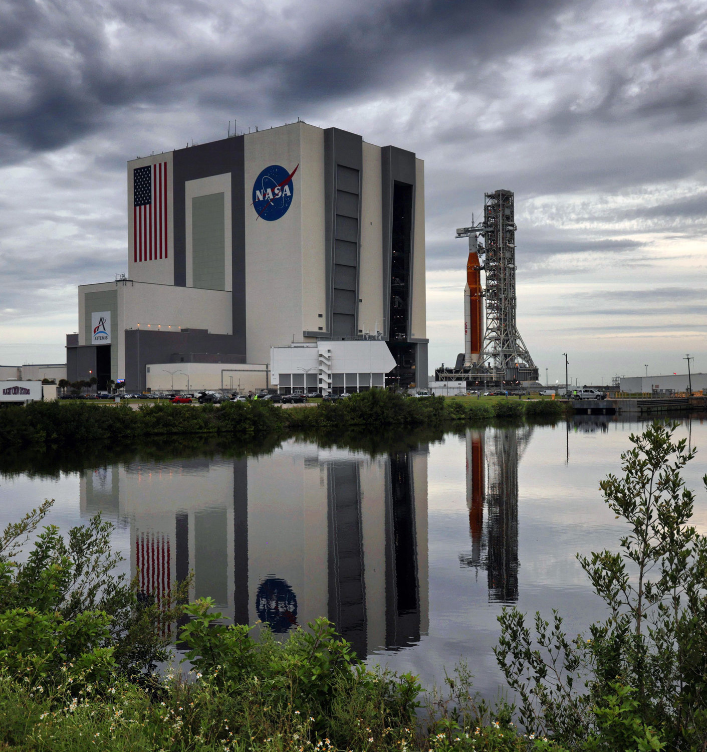 Washington state workers on NASA Artemis moon mission feel pressure, and pride