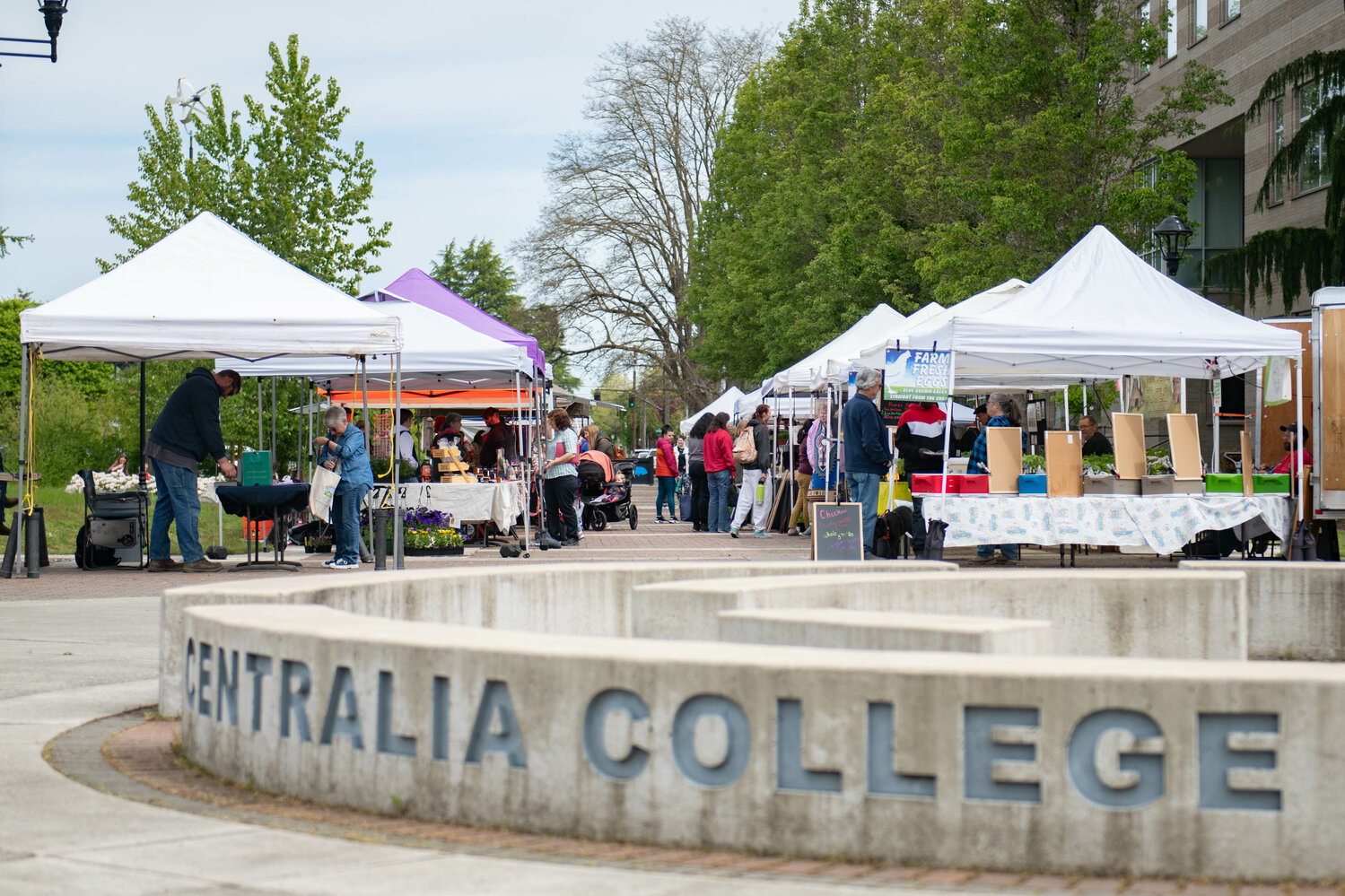 Centralia Farmers Market opens season at Centralia College; Community