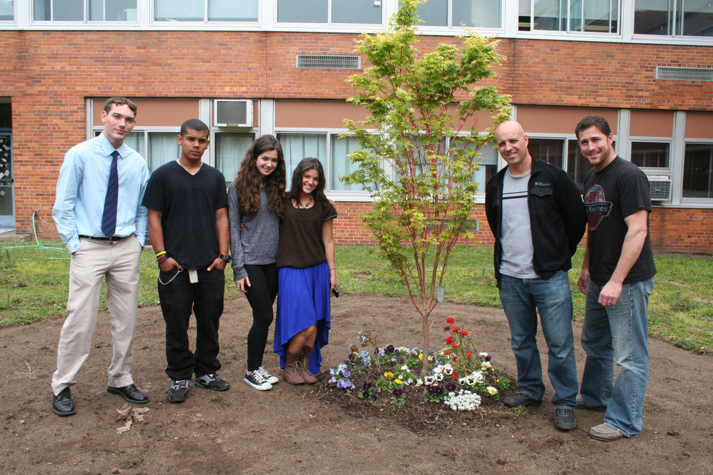 Creating more than a memorial Herald Community Newspapers www