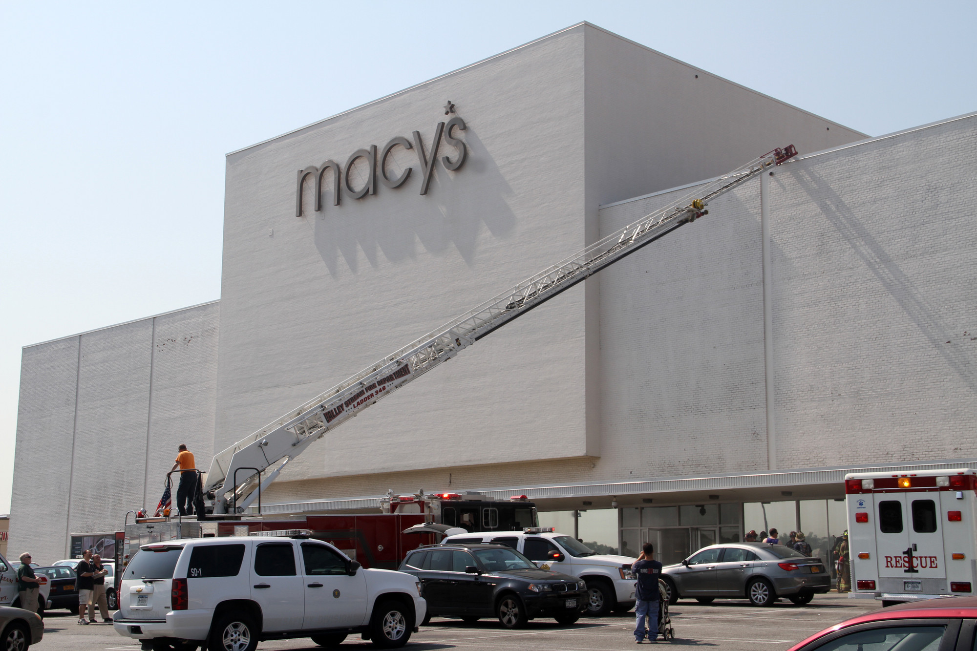 Macy's at Green Acres reopens after fire Herald Community Newspapers