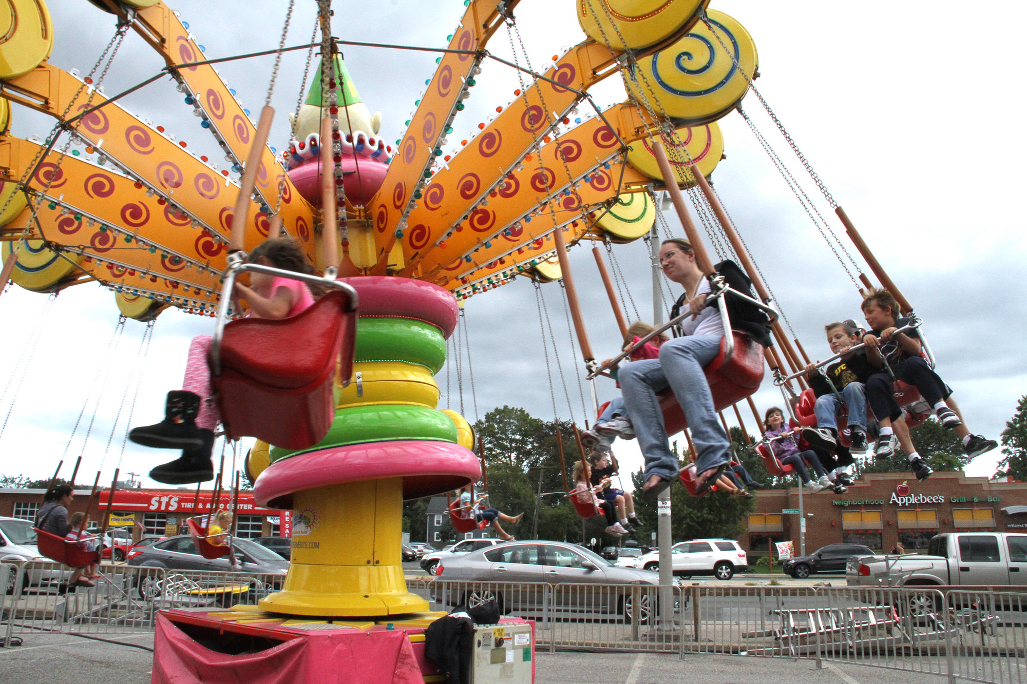 Ushering in fall at Bellmore’s Family Street Festival Herald Community Newspapers www