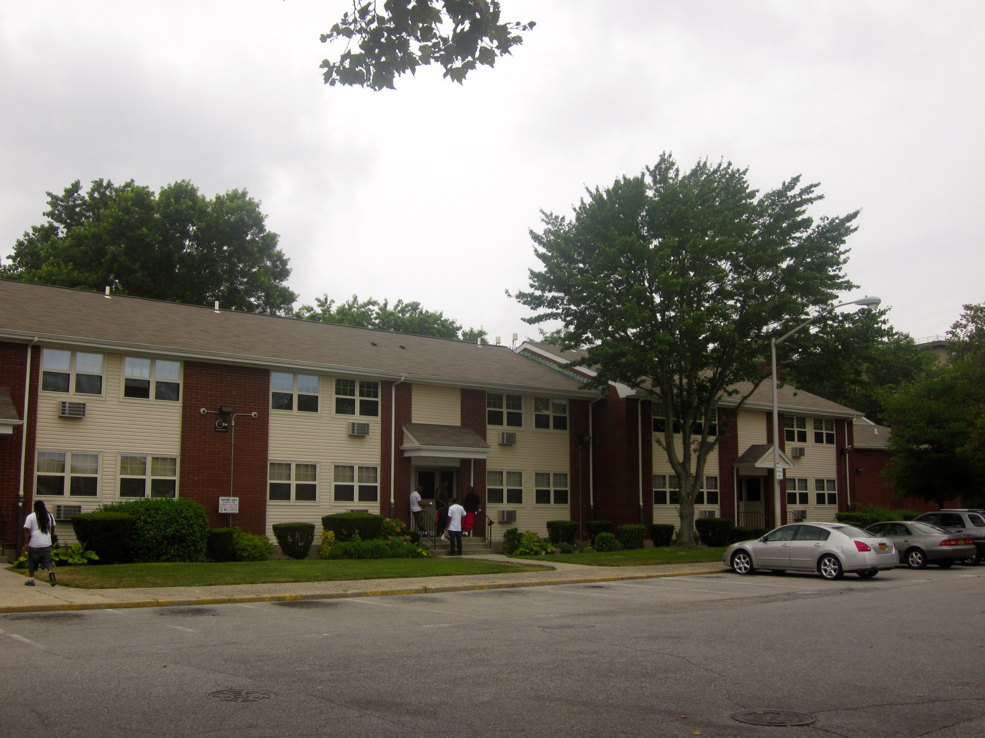 HUD backs off Housing Authority Herald Community Newspapers www