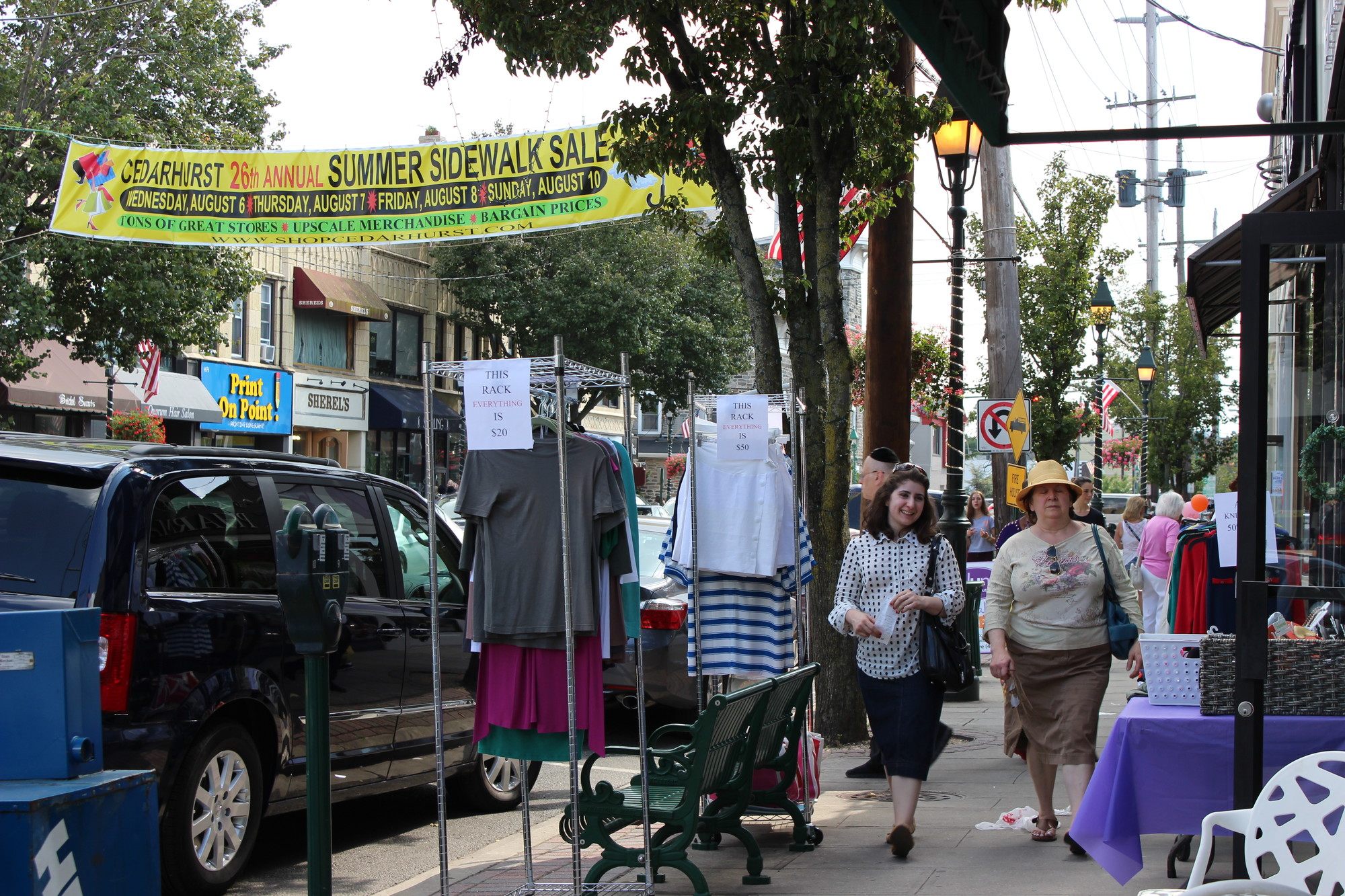 Sidewalk sale keeps Cedarhurst humming Herald Community Newspapers