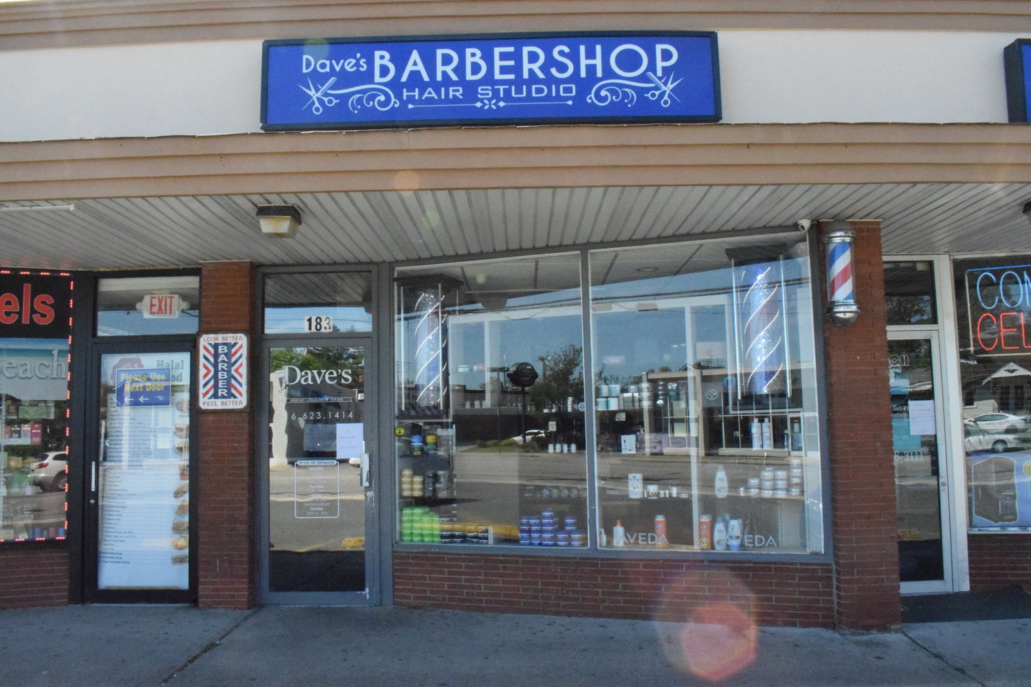 Freeport barber defends his decision to cut hair during shutdown