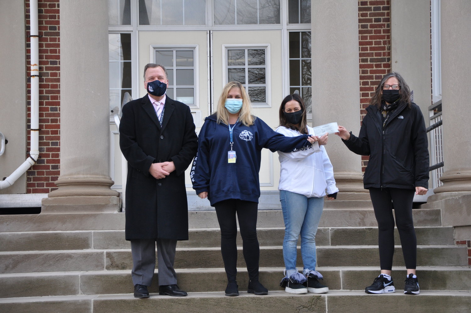 HewlettWoodmere PTA raises over 1,000 Herald Community Newspapers