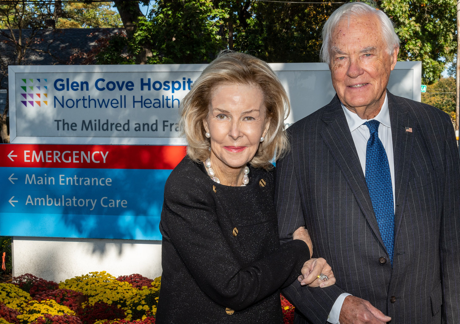 Diana and John Colgate donated $1 million to Glen Cove Hospital for the purchase of an in-house MRI.