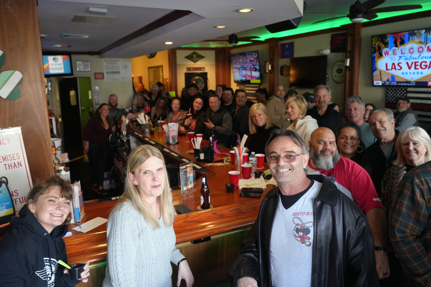 At Chili Cook-off, Irish Pub Supports Injured Bartender | Herald ...