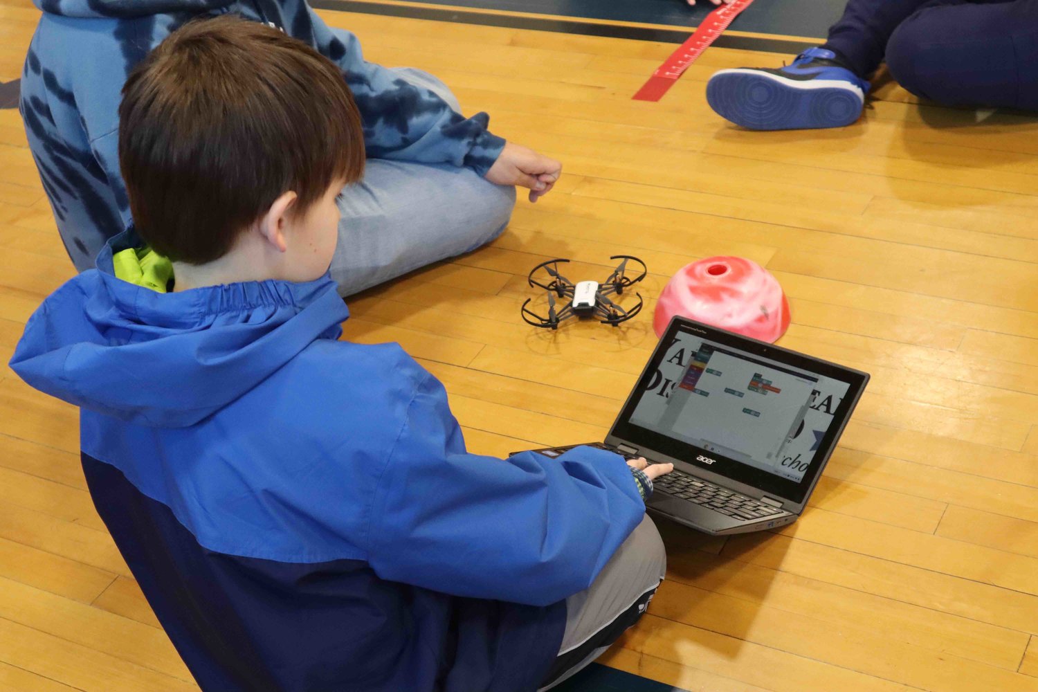valley-stream-30-students-inaugurate-drone-competition-herald
