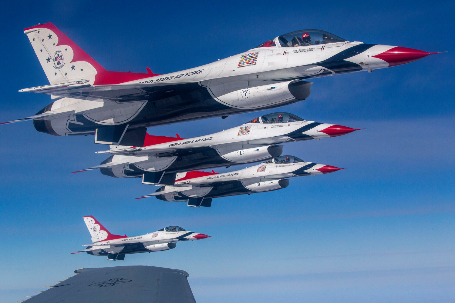 Look to the skies: High-flying stunts at the Bethpage Air Show - Vimarsana News