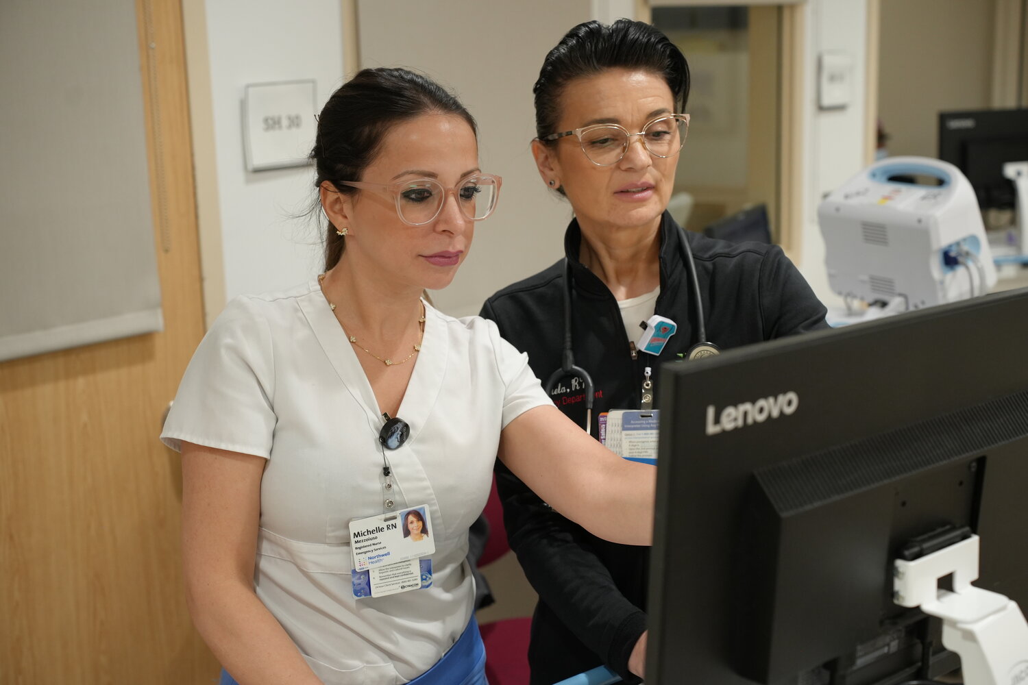 The pandemic emergency may be over, but trauma among Long Island Jewish Valley Stream health care staff lingers - Vimarsana News