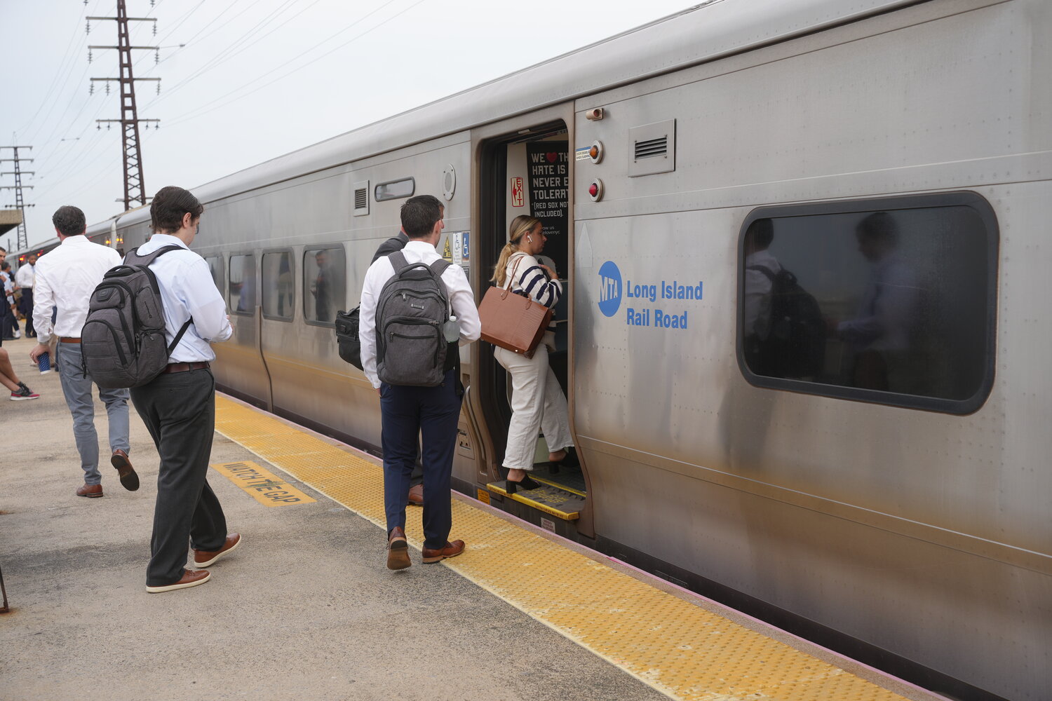 Long Beach commuters weigh in on the inevitable: LIRR fare hikes - Vimarsana News