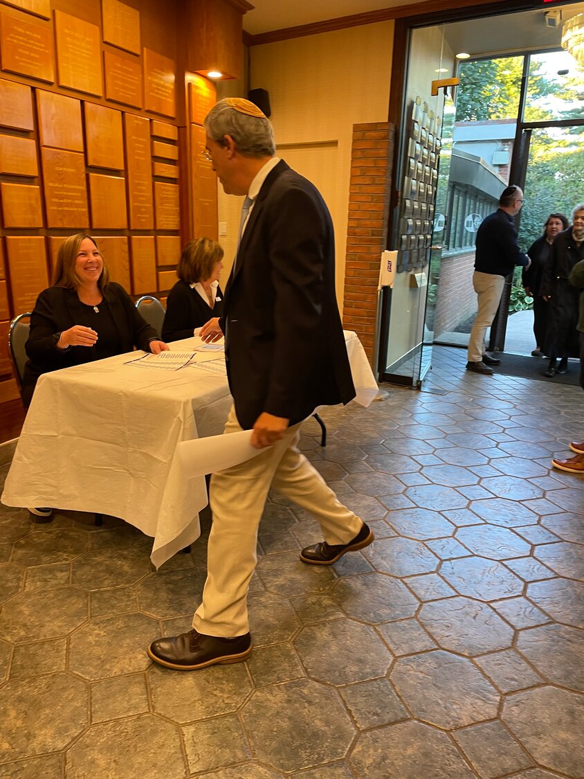 How the Hewlett-East Rockaway Jewish Centre is supporting Israel and each other - Vimarsana News