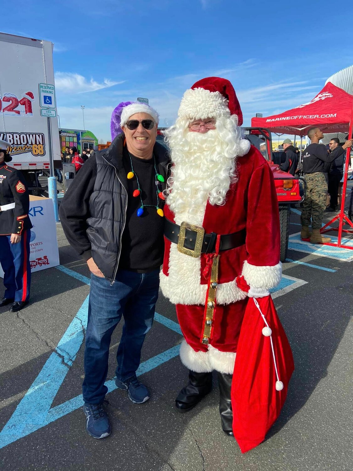 Baldwin man begins collecting items for Toys for Tots - Vimarsana News