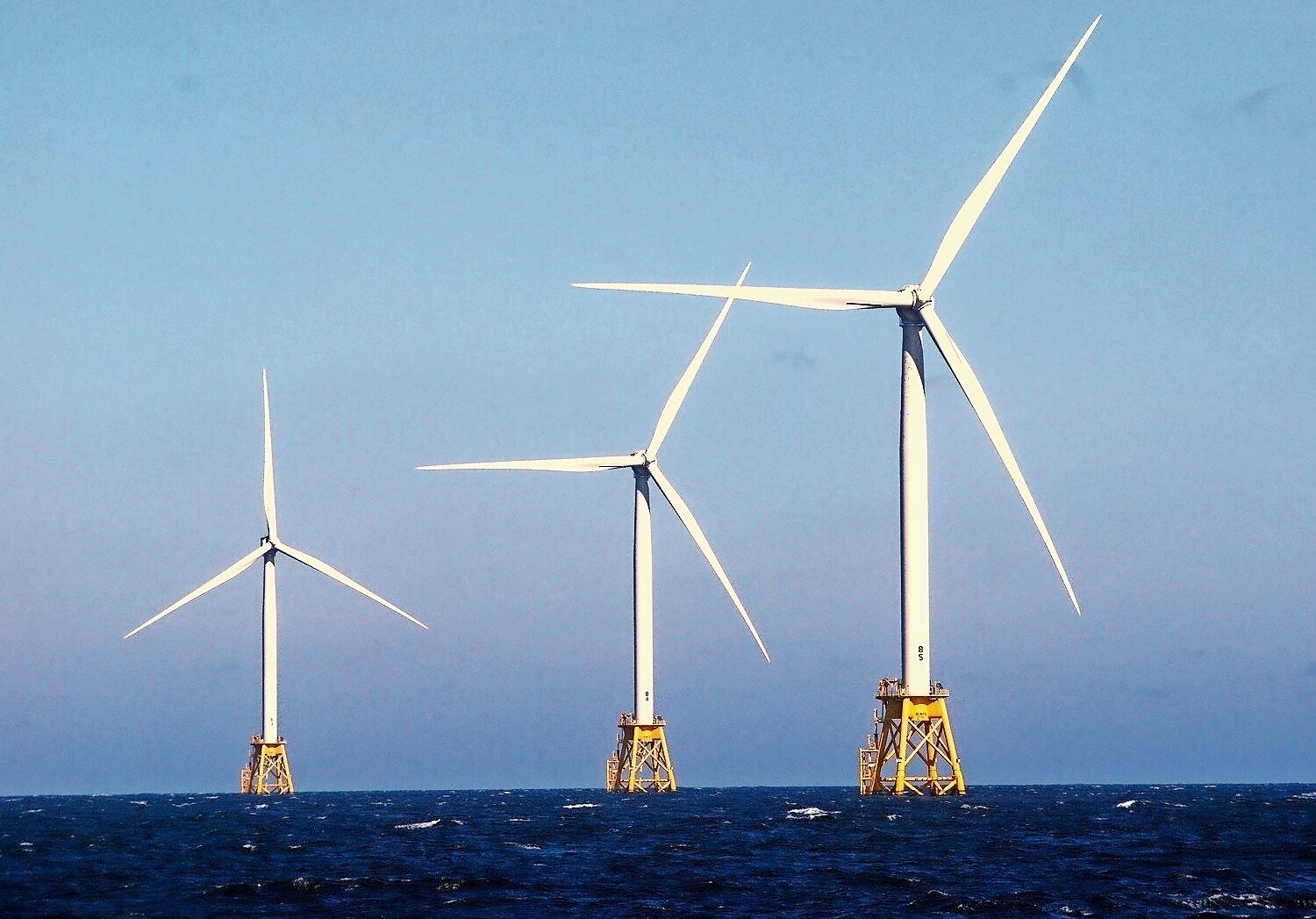 Hochul vetoes bill on Equinor cable in Long Beach - Vimarsana News