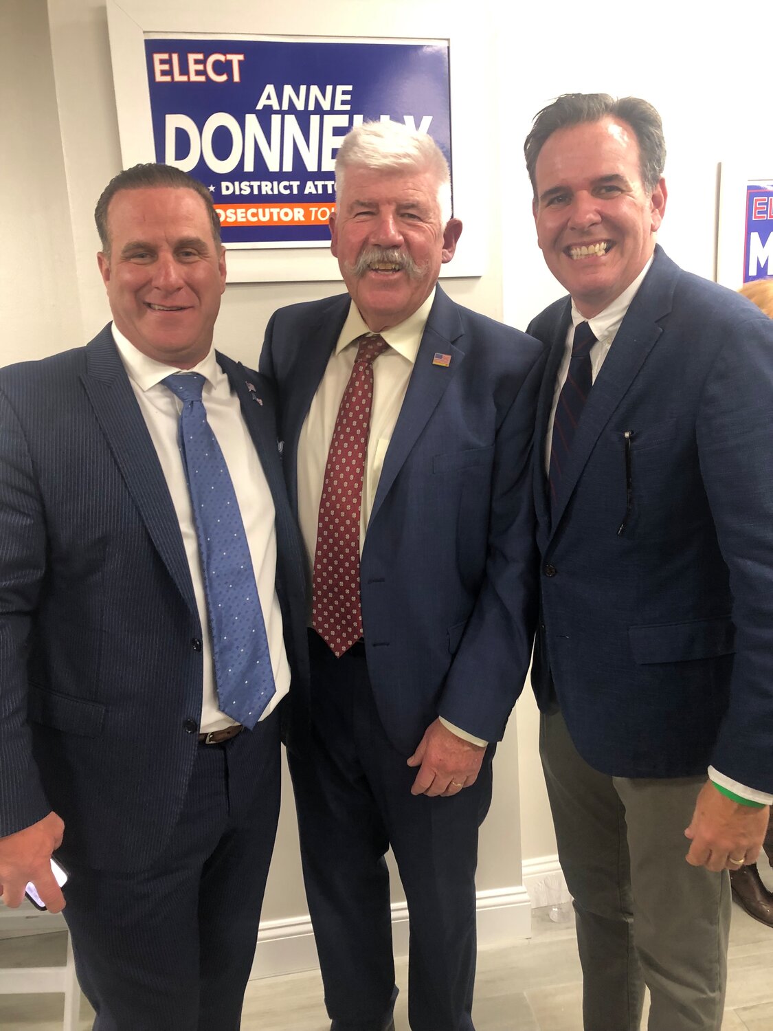Brendan Finn, Mike Reinhart, Chris Fiumara elected to Long Beach City Council - Vimarsana News