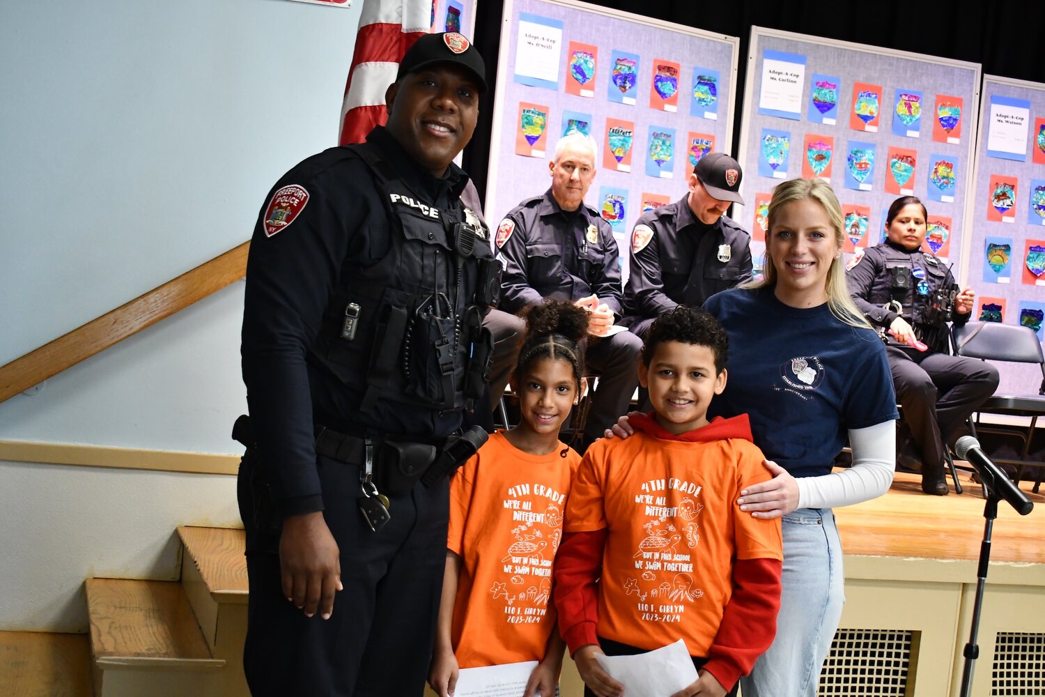 Freeport fourth graders' annual Adopt-a-Cop program returns | Herald Community Newspapers - Vimarsana News