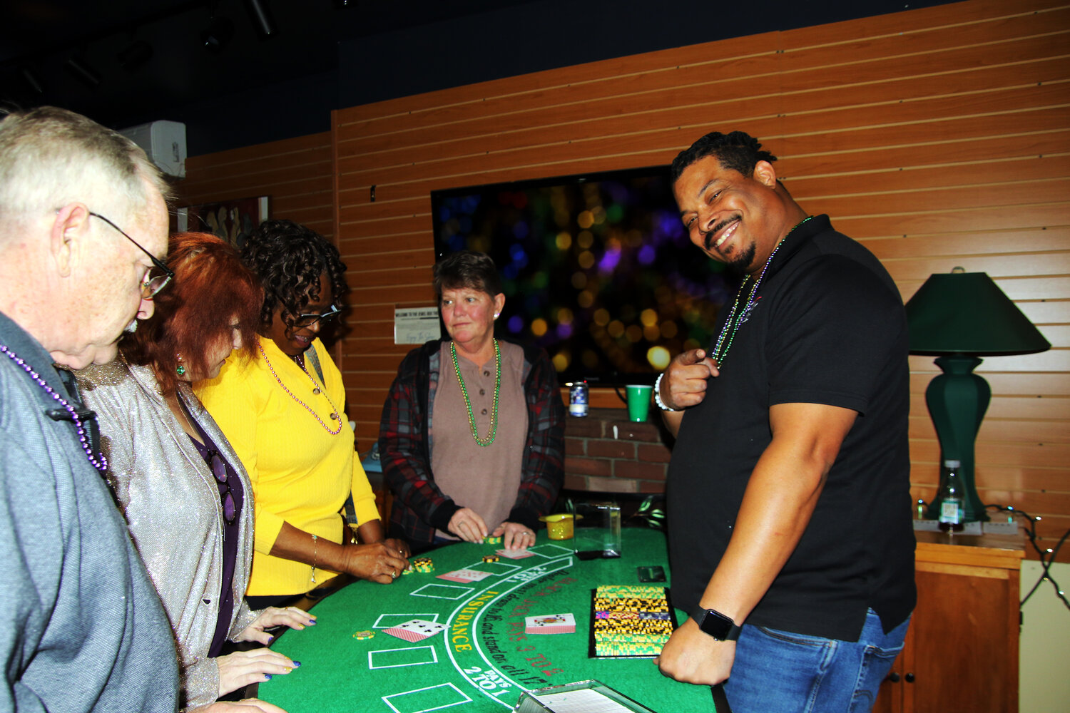 Mardi Gras fundraiser fun for all guests - Vimarsana News