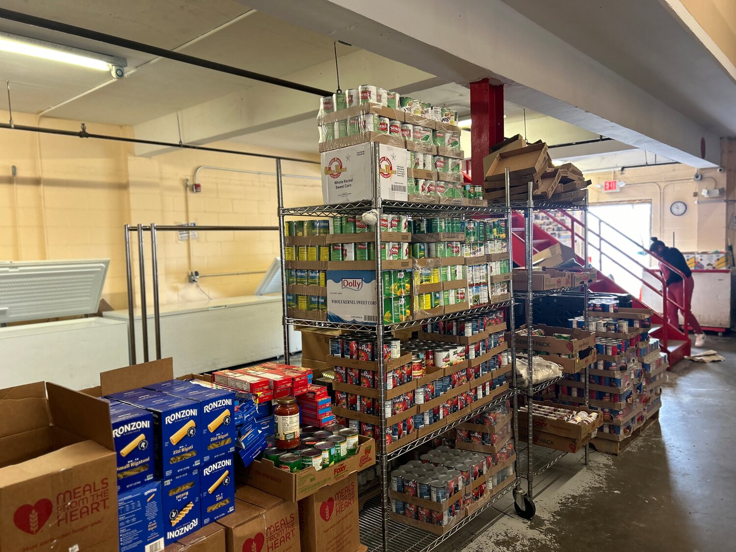 Food pantry in Freeport seeks a new location - Vimarsana News