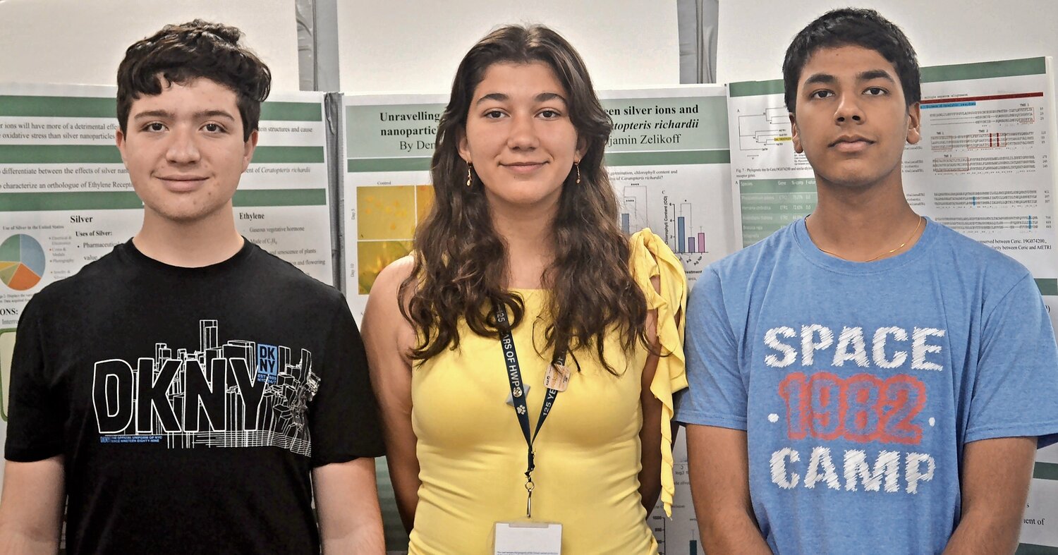Hewlett High School sophomores reach state science congress finals with silver research - Vimarsana News