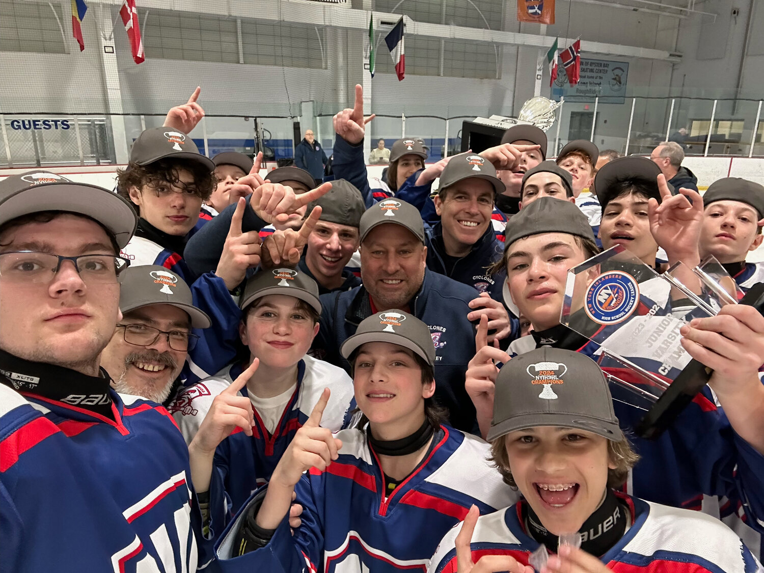 PHOTOS! East Rockaway JV hockey team wins championship | Herald Community Newspapers