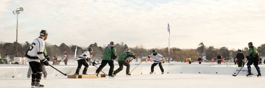 Pond Hockey 31