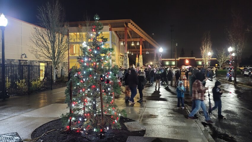 The City of Battle Ground will host its annual Christmas tree lighting at 5:30 p.m., Friday, Dec. 6, at the Battle Ground Community Center.
