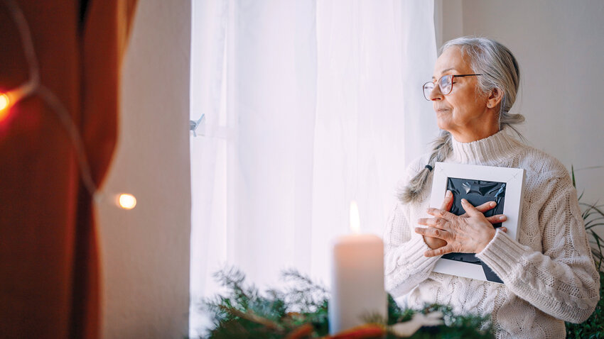 The holiday season and dark winter months can be a challenging time for those grieving. On Wednesday, Dec. 18, PeaceHealth Hospice and Hope Bereavement hosted a virtual Celebration of Remembrance event.