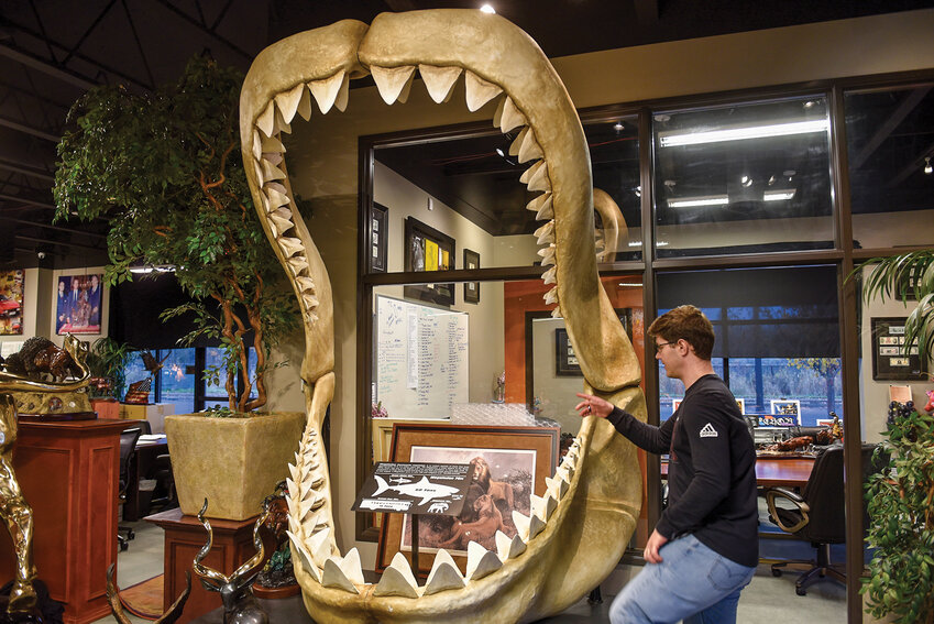 Created by Foundry Michelangelo CEO Mark Russo, this to-scale megalodon tooth set, cast in fiber resin, was featured at the 2021 Barrett-Jackson Auction Company exhibit and became the most photographed piece on display that year.