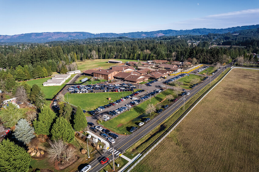 Overcrowding at Hockinson Heights Elementary School is seen on Wednesday, Jan. 8 causing both morning and afternoon traffic congestion. A line of cars waiting to pick students up at the end of the school day often overflows from the school parking lot onto 164th Street and causes congestion on the road.