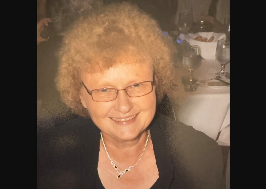 Janet Eileen (Kreinbring) Bellcoff