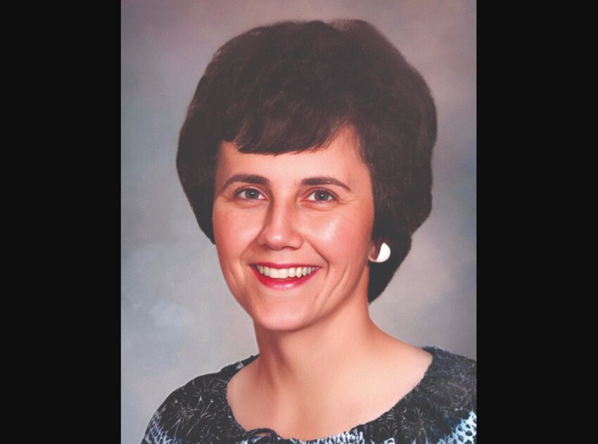 Donna Mae Wallace Bowling