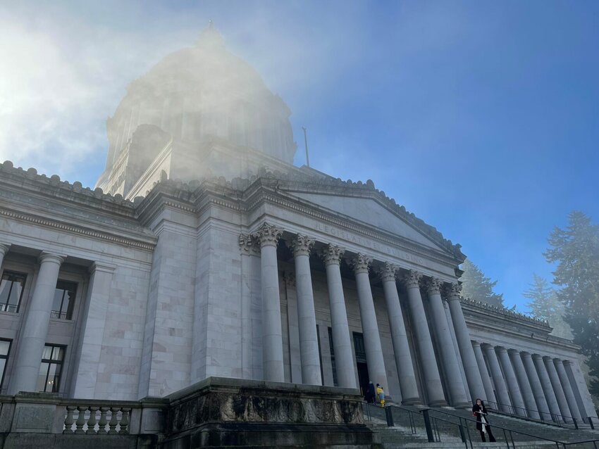 Mist shrouds the state Capitol dome in Olympia, Wash. on Jan. 27, 2025. (Bill Lucia/Washington State Standard)