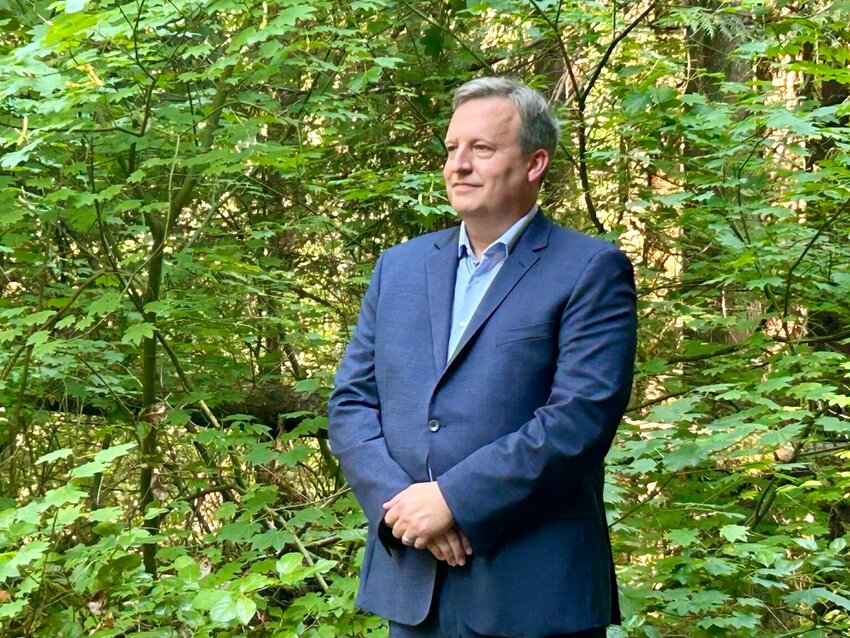 Public Lands Commissioner Dave Upthegrove is seen during a press conference on Aug. 26, 2025, at the High Point Trailhead on Tiger Mountain, near Issaquah. (Photo by Emily Fitzgerald/Washington State Standard)