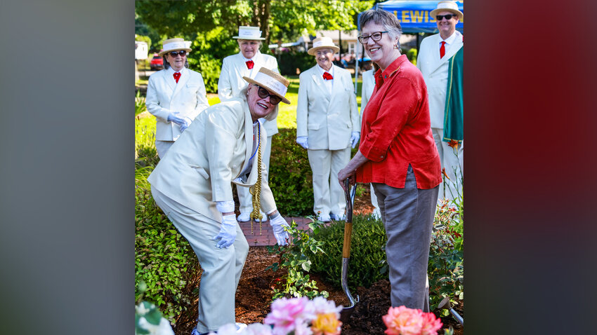 Photo Caption
