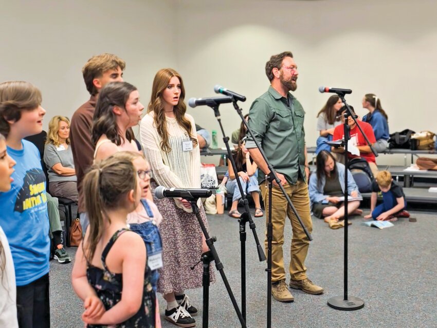 The actors cast to play the Von Trapp family from left to right: Izayah Finley, Joshua Berkompas, Clara Wigginton, Makayla Mercurio, Melody Taucher, Averi Mason, Luke Shaffer singing The Sound of Music reprise during the Sound of Music Sitzprobe session at Clark College on Thursday, Sept. 10.