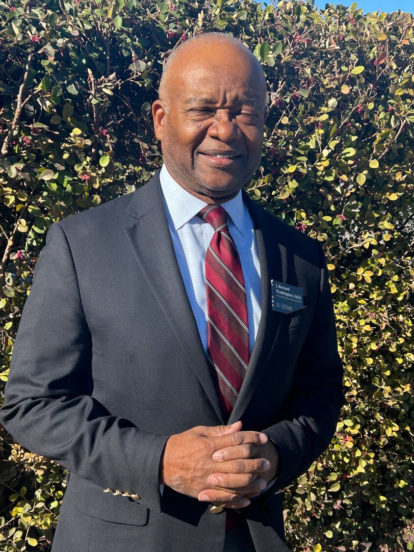 Hometown Heroes-Bernard Washington